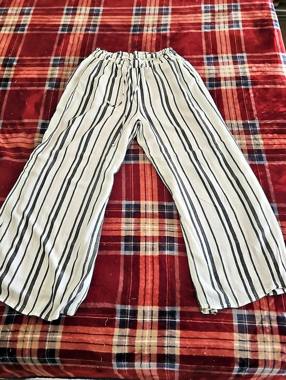 American Eagle Outfitters AE Striped Pull-On Pant Wide Leg Pants White & Black